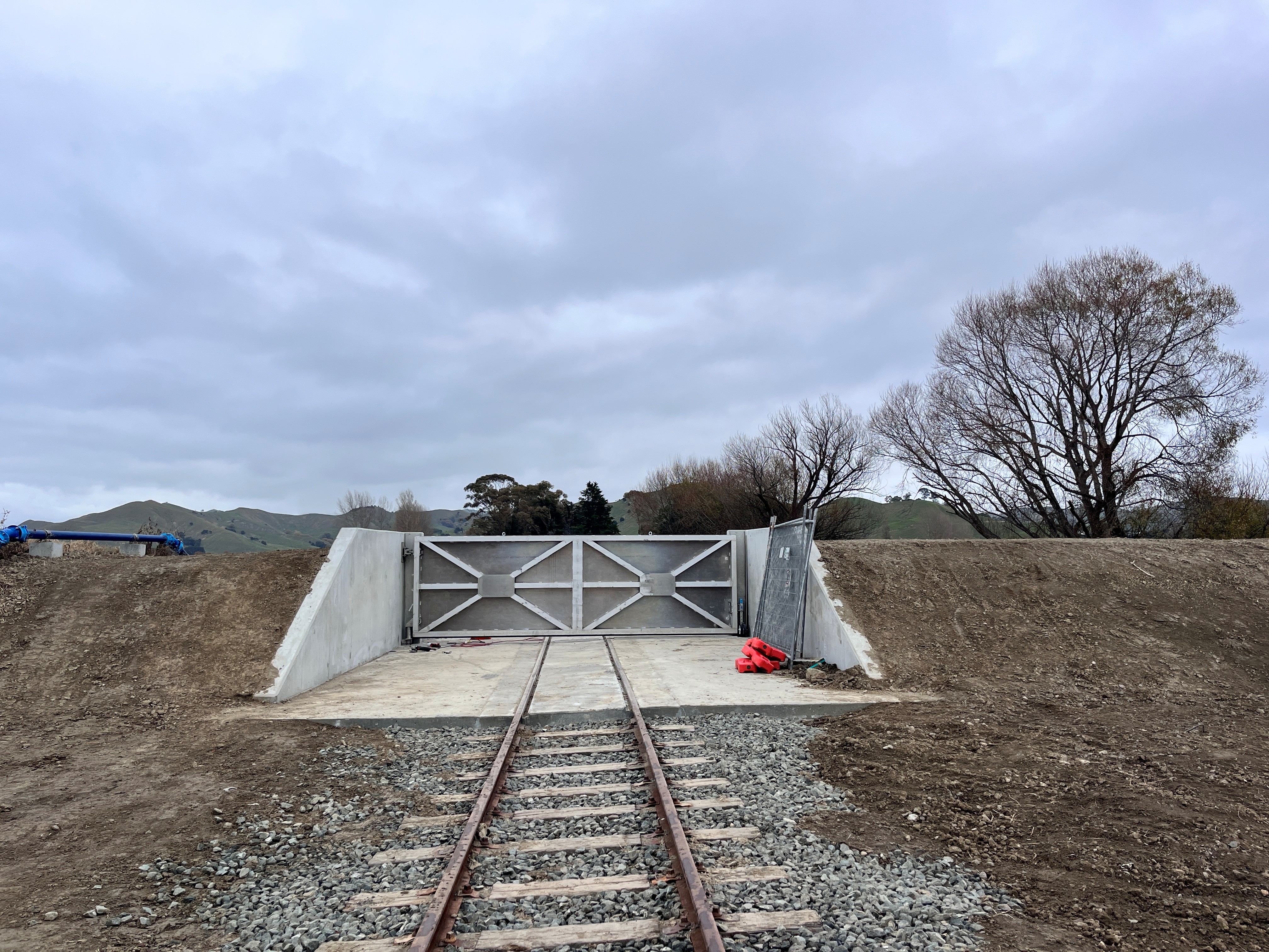 railway-bridge-swing-gate-waipaoa-fcs
